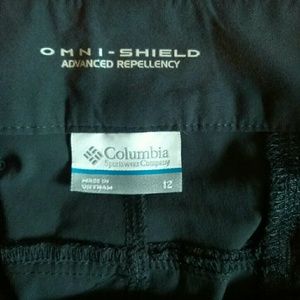 Women's size 12 Columbia long shorts